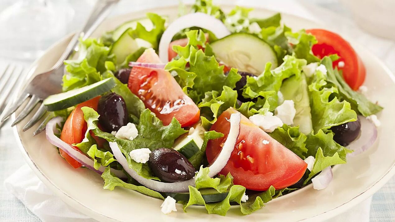 Středomořská dietní salát